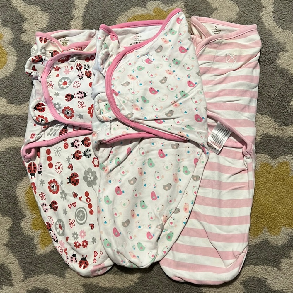 Swaddle Me Swaddles!